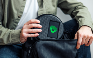 30+ Long Haul Flight Essentials for Travelers