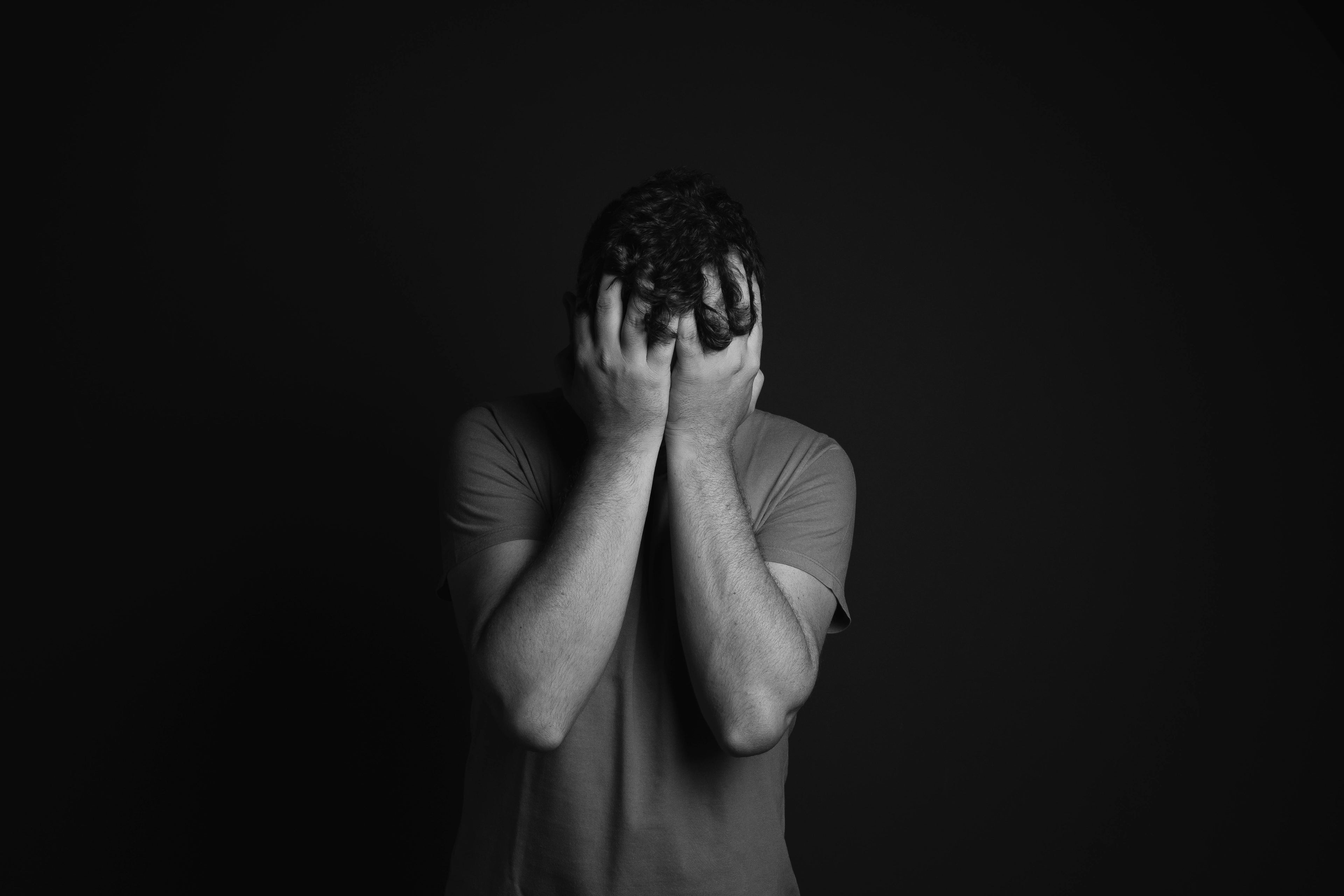 Best Biofeedback Devices for Anxiety in 2026 - Pulsetto