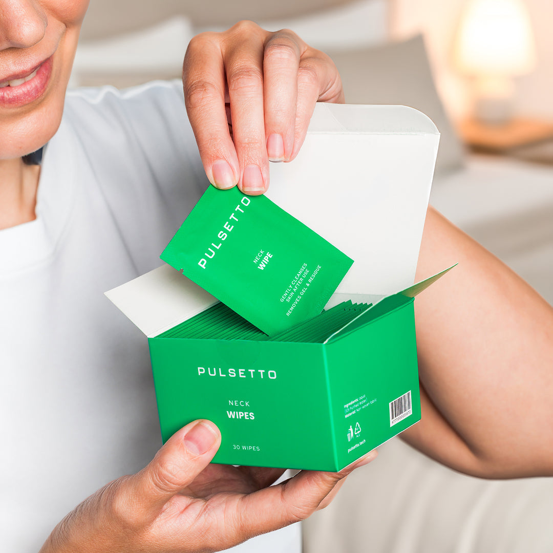 Gel cleaning wipes for Neck