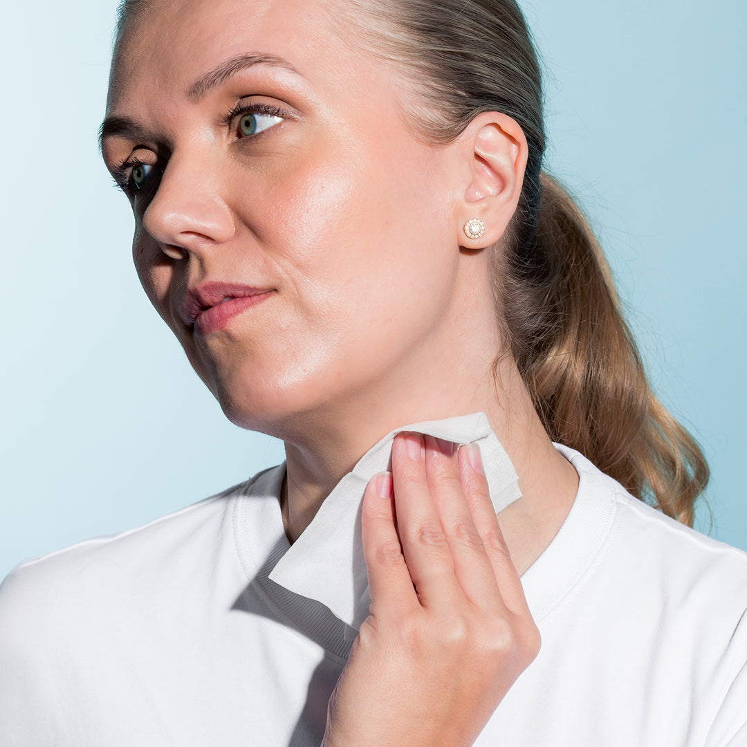 Gel cleaning wipes for Neck
